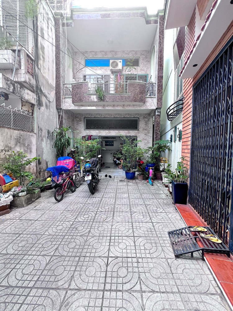 Bán nhà hẻm 600 Lê Quang Định, Gò Vấp