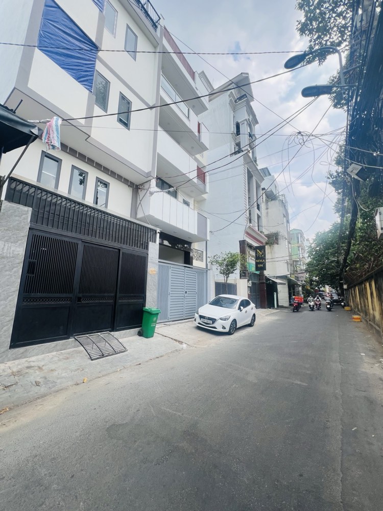 Bán nhà hẻm 392 Cao Thắng, Quận 10