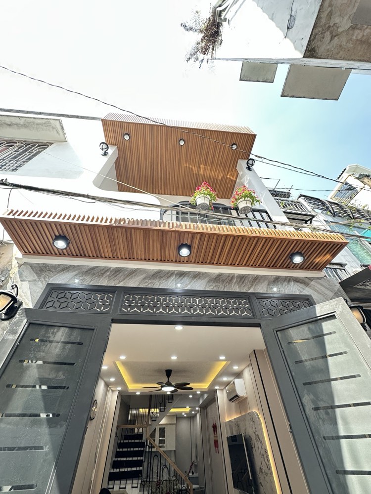 Bán nhà hẻm đường Phan Văn Trị, Bình Thạnh