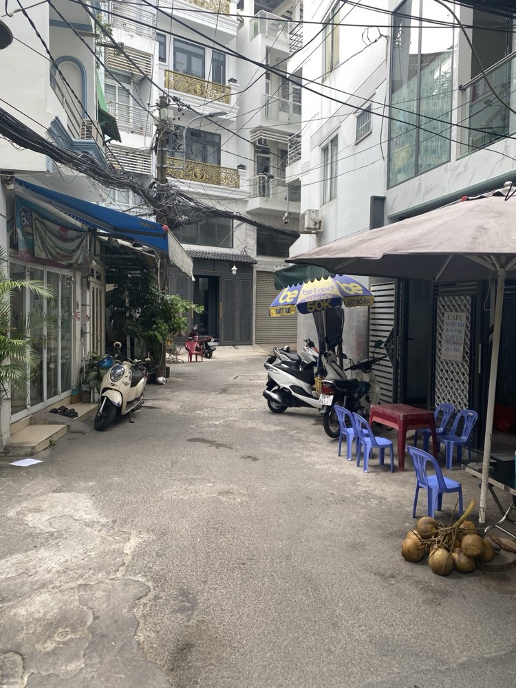 Bán nhà hẻm 443 Lê Văn Sỹ, Quận 3
