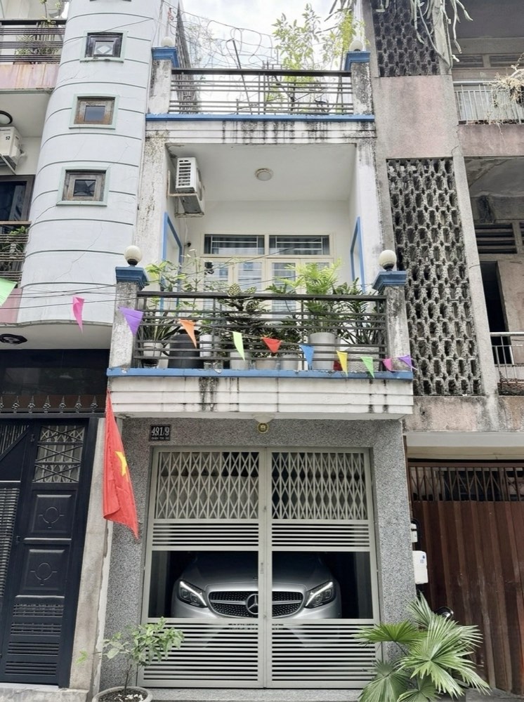 Bán nhà hẻm 491 Lê Văn Sỹ, Quận 3