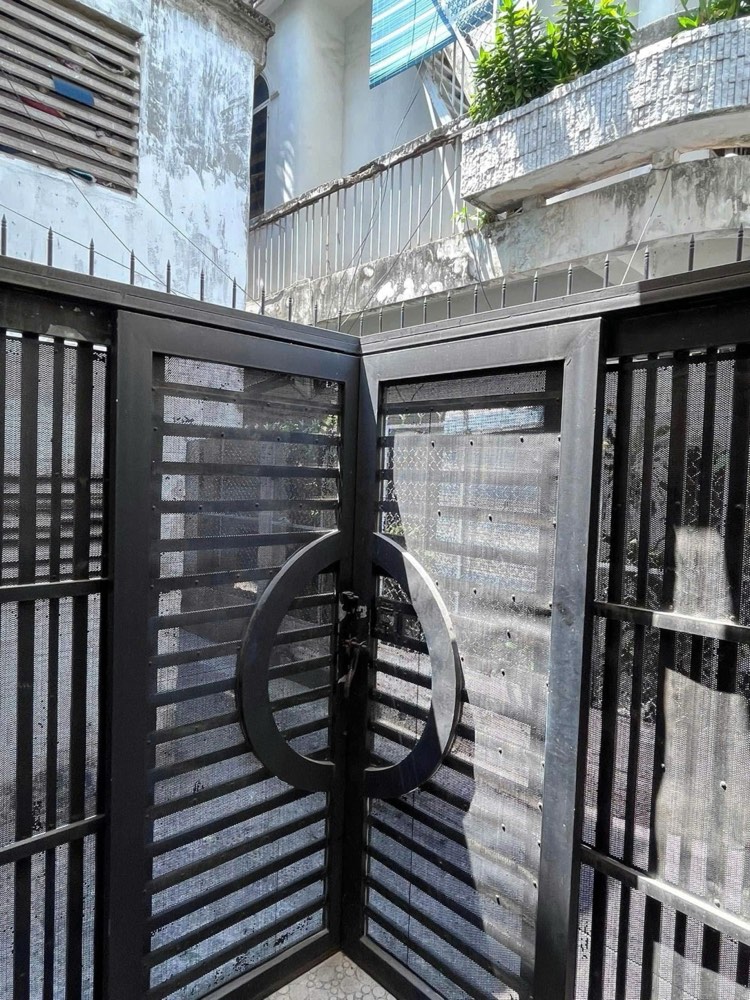 Bán nhà hẻm 137 Đình Xu, Quận 1