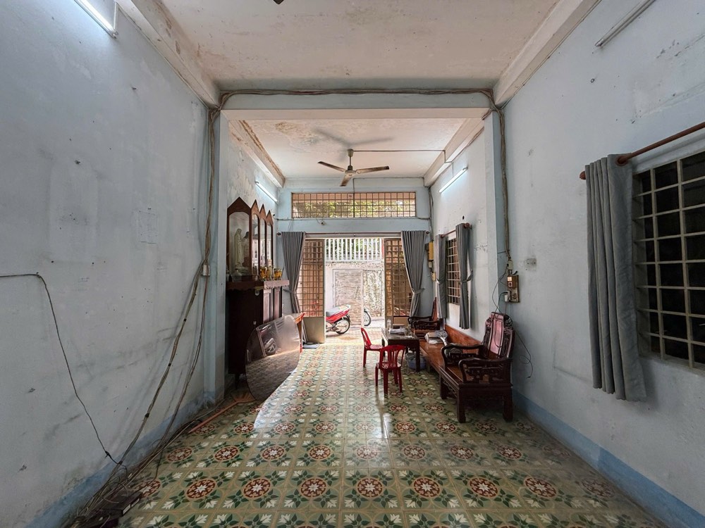 Bán nhà hẻm đường Bùi Thị Xuân, Tân Bình
