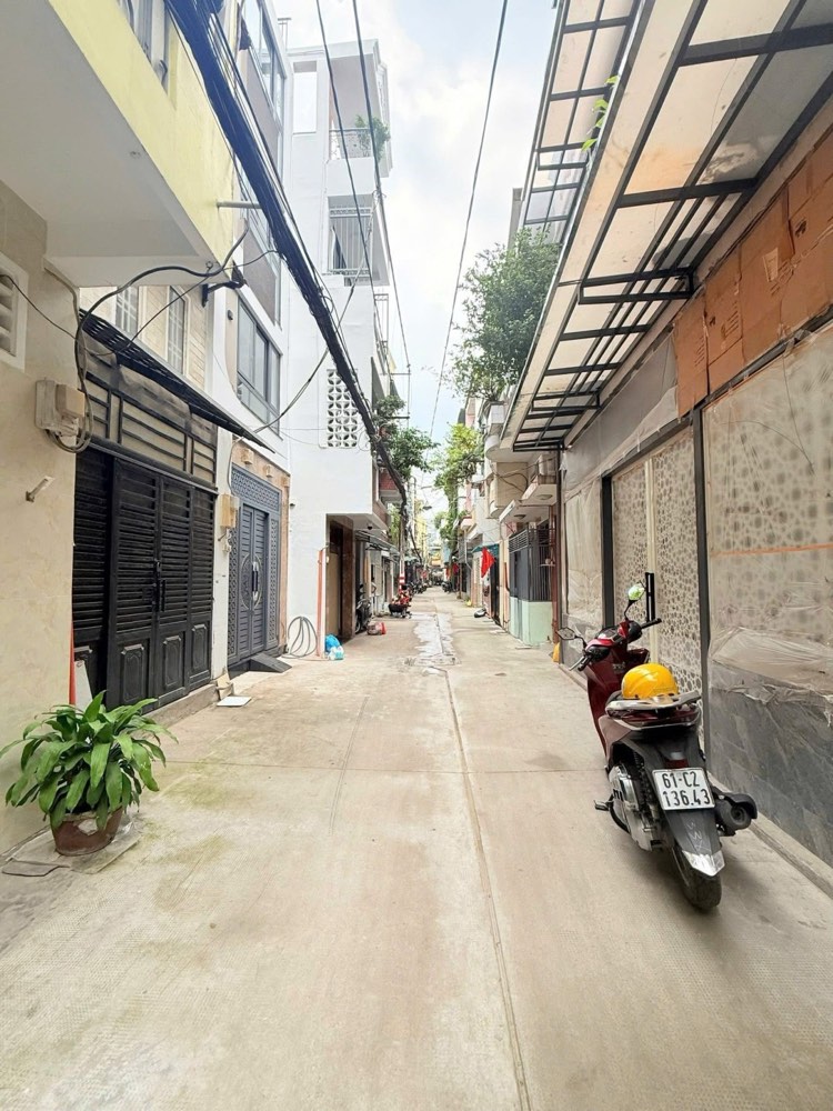 Bán nhà hẻm 376 Nguyễn Đình Chiểu, Quận 3