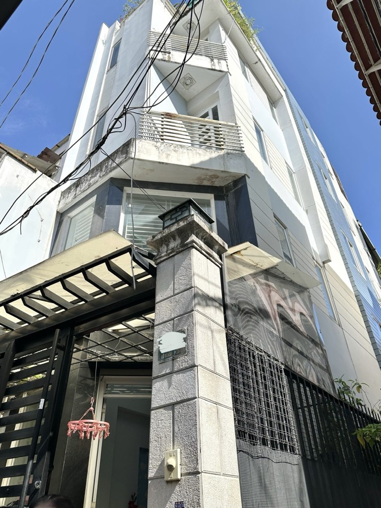 Bán nhà hẻm 316 Lê Văn Sỹ, Quận 3