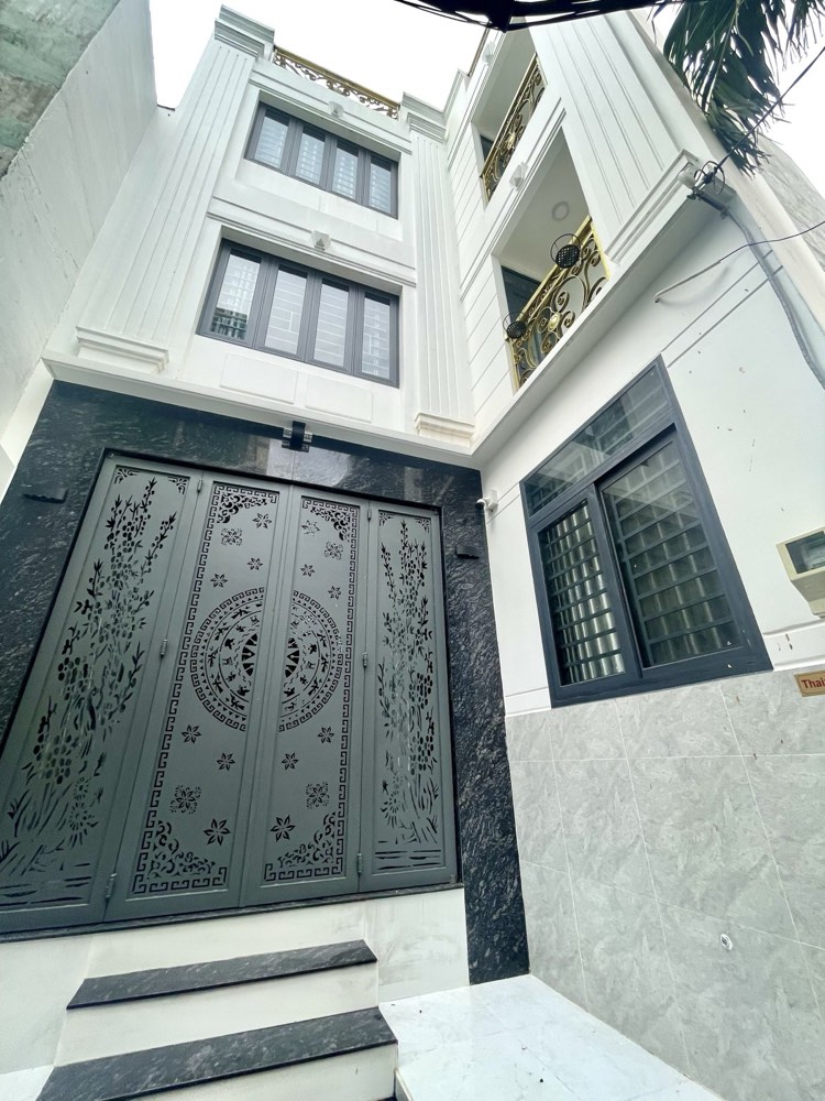 Bán nhà hẻm 15 Cầm Bá Thước, Phú Nhuận