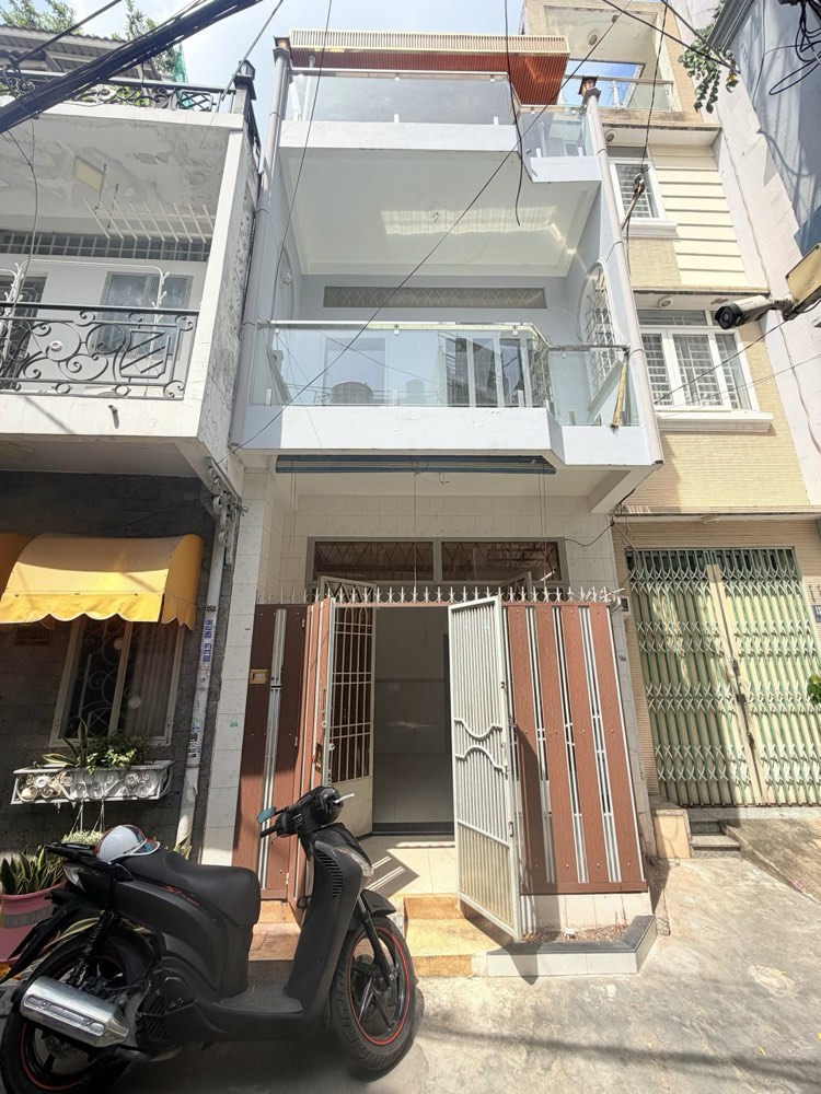 Bán nhà hẻm 137 Lê Văn Sỹ, Phú Nhuận