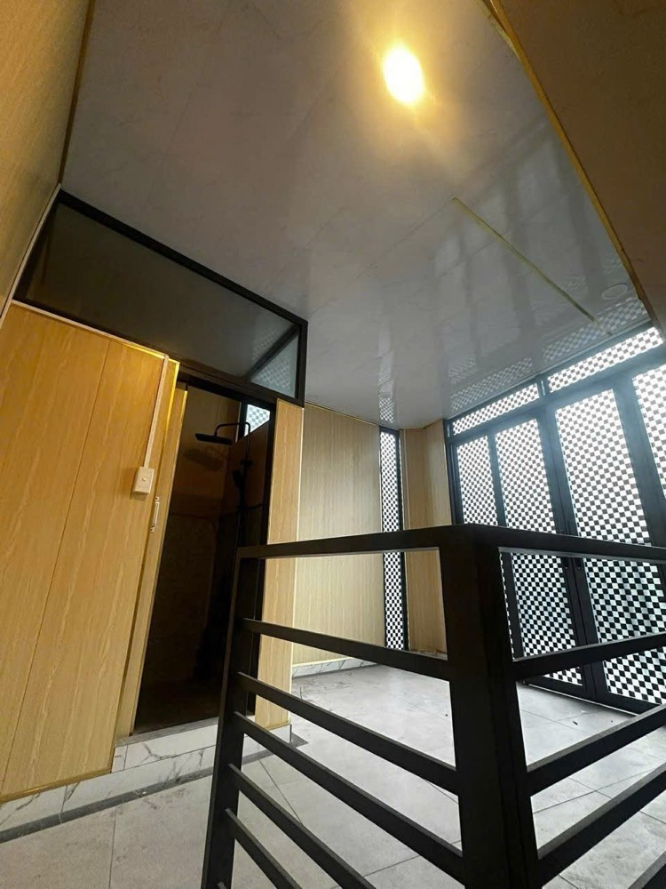 Bán nhà mặt tiền Phạm Văn Đồng, Bình Thạnh