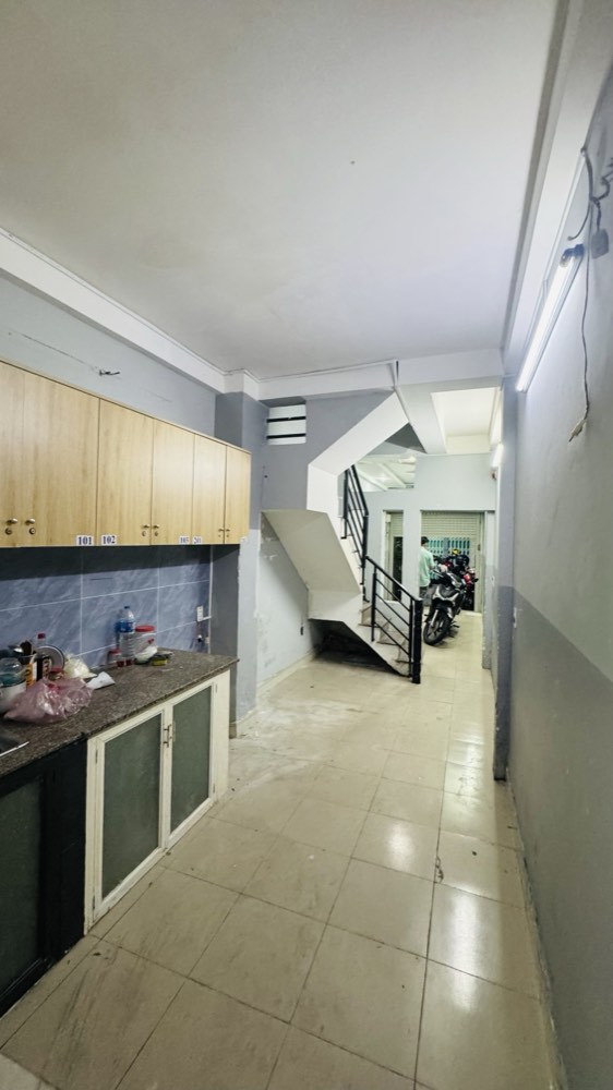 Bán nhà hẻm 15 Nguyễn Ngọc Lộc, Quận 10