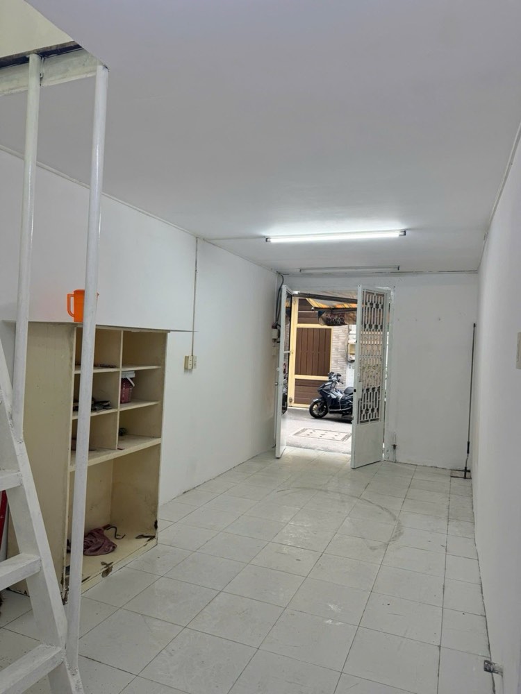 Bán nhà hẻm 206 Lý Thường Kiệt, Quận 10 - ảnh 2