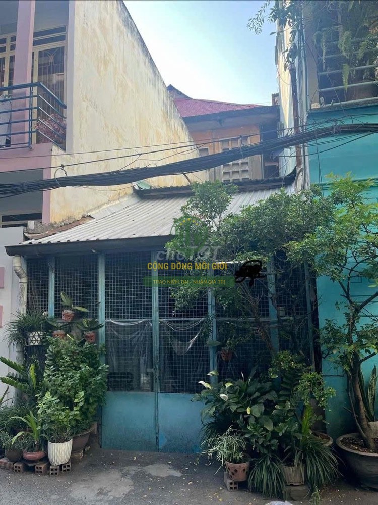 Bán nhà hẻm 457 Trần Hưng Đạo, Quận 1