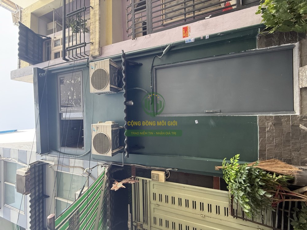 Bán nhà hẻm 666 Đường 3 Tháng 2, Quận 10