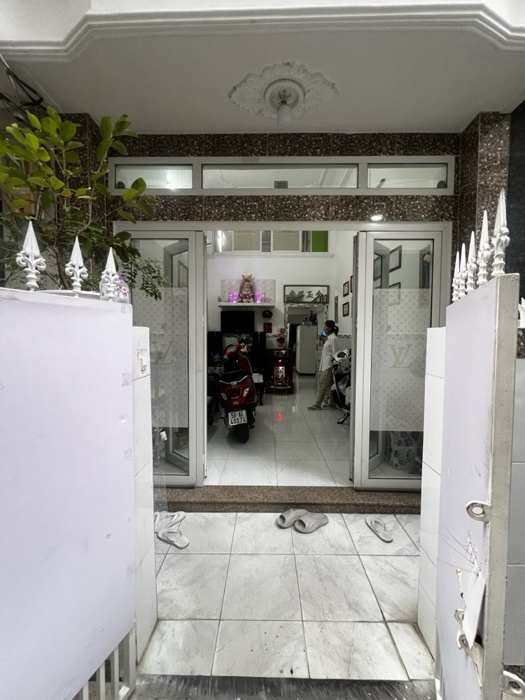 Bán nhà hẻm 606 Đường Ba Tháng Hai, Quận 10 - ảnh 6