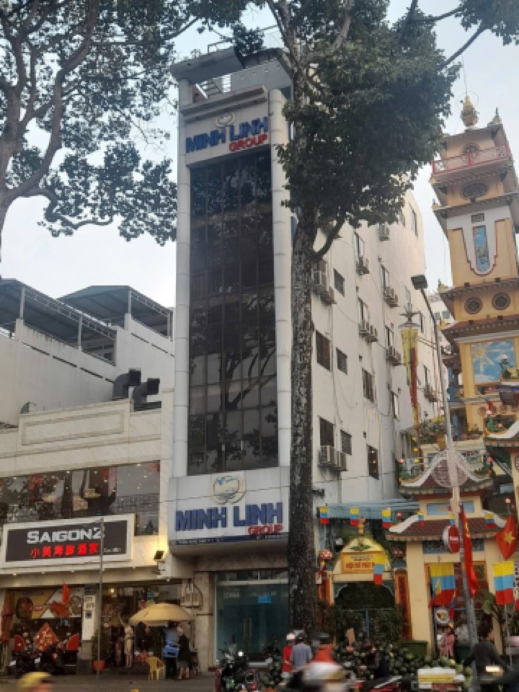 Bán nhà mặt tiền 881 Trần Hưng Đạo, Quận 5