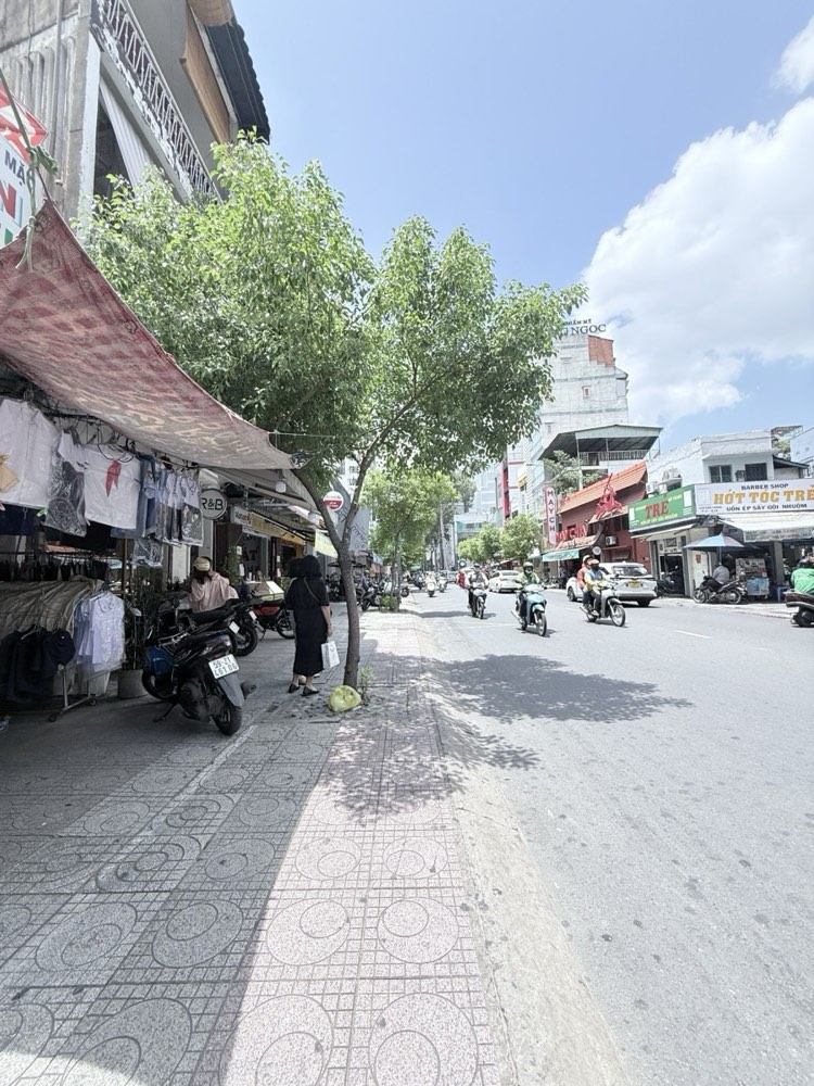 Bán nhà mặt tiền Cao Thắng, Quận 10 - ảnh 2
