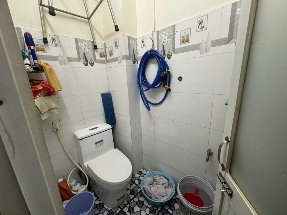Bán nhà hẻm 99 Cao Thắng, Phú Nhuận - ảnh 2