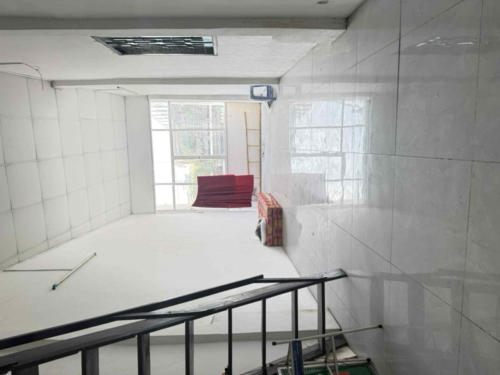 Bán nhà mặt tiền Cách Mạng Tháng Tám, Quận 3 - ảnh 2