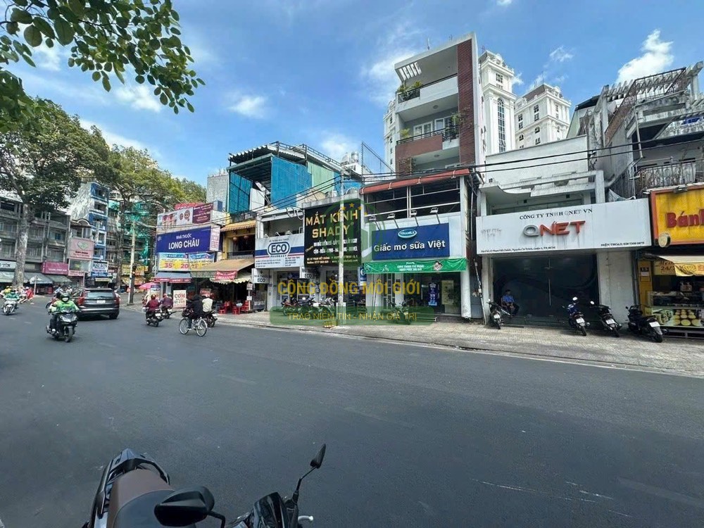 Bán nhà mặt tiền 5-7A Phạm Viết Chánh, Quận 1