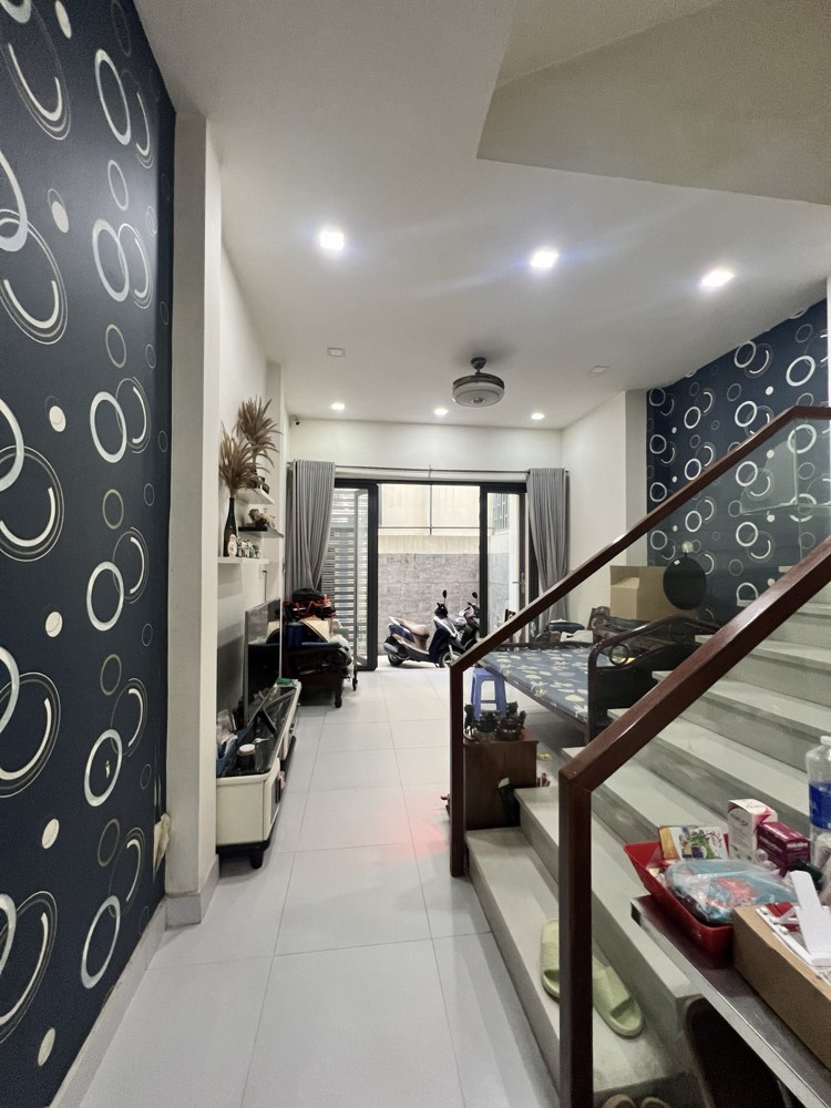 Bán nhà hẻm 269 Nguyễn Duy Dương, Quận 10