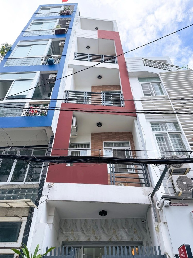 Bán nhà hẻm 3 Thành Thái, Quận 10