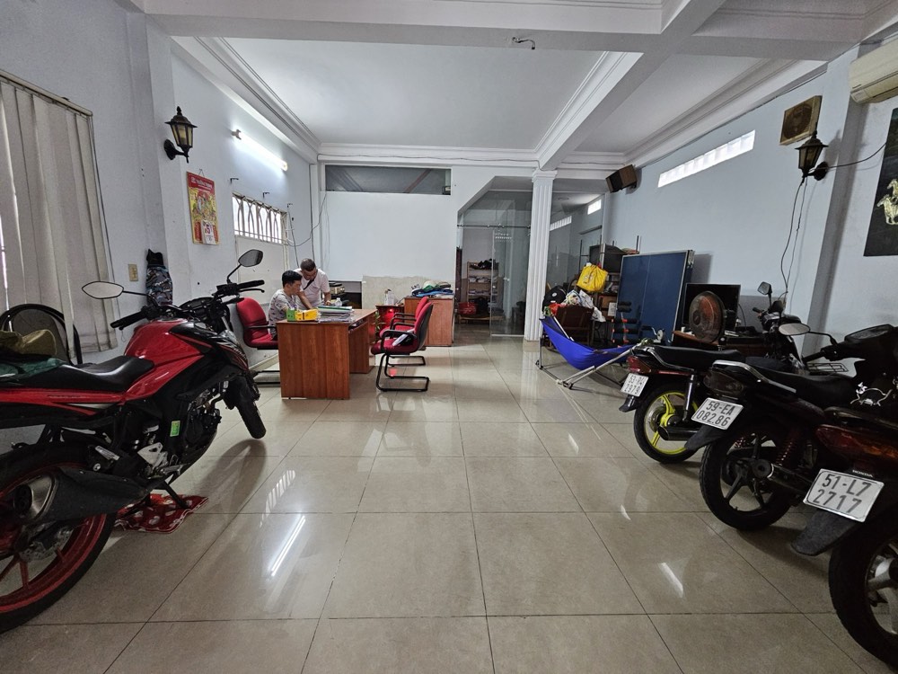 Bán nhà hẻm 120 Thích Quảng Đức, Phú Nhuận