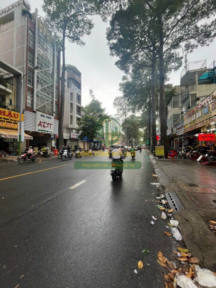 Bán nhà mặt tiền Nguyễn Chí Thanh, Quận 5 - ảnh 2