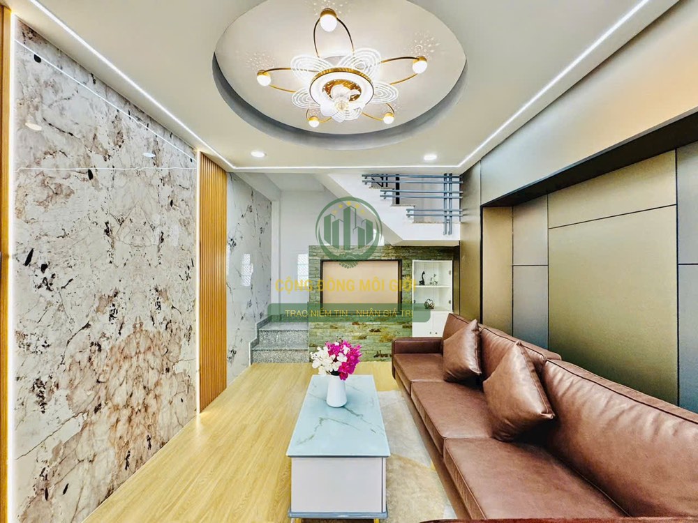 Bán nhà hẻm 100 Thích Quảng Đức, Phú Nhuận