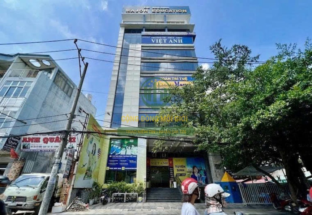 Bán tòa nhà mặt tiền Nguyễn Trọng Tuyển, Phú Nhuận - ảnh 2