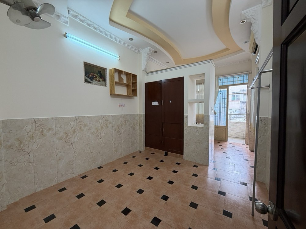 Bán nhà hẻm 974 Cách Mạng Tháng Tám, Tân Bình - ảnh 5