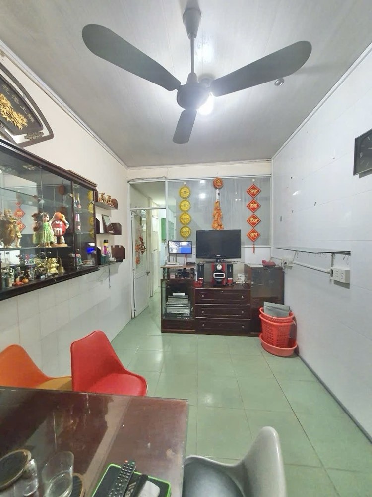 Bán nhà hẻm 341 Nguyễn Trãi, Quận 1 - ảnh 1