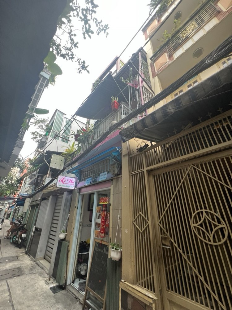 Bán nhà hẻm 26 Đỗ Quang Đẩu, Quận 1 - ảnh 1