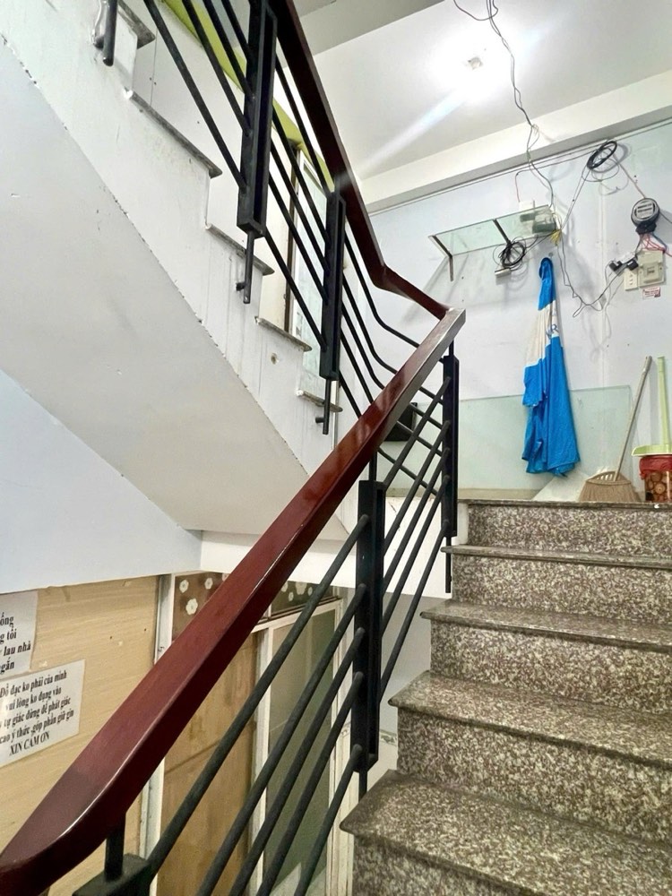 Bán nhà hẻm 137 Lê Văn Sỹ, Phú Nhuận - ảnh 1