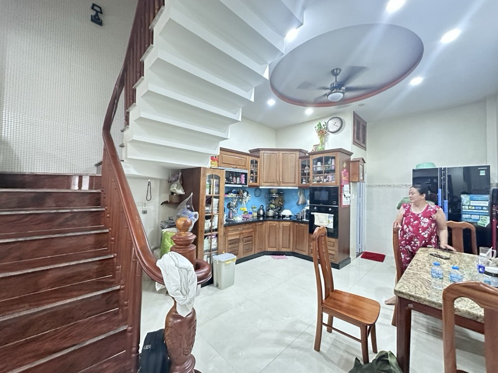 Bán nhà hẻm 201 Nguyễn Đình Chính, Phú Nhuận - ảnh 4