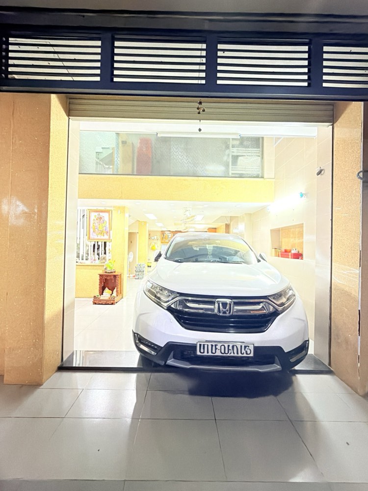 Bán nhà mặt tiền Thích Quảng Đức, Phú Nhuận