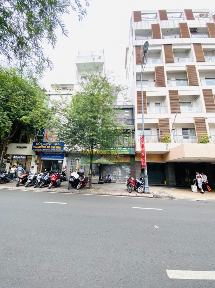 Bán nhà mặt tiền 115 Lê Thánh Tôn, Quận 1