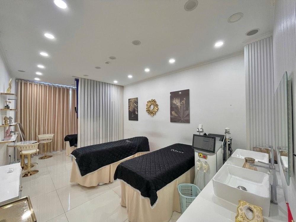 Bán nhà mặt tiền Huỳnh Văn Bánh, Phú Nhuận - ảnh 3