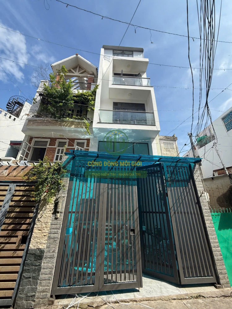 Bán nhà hẻm 95 Lê Văn Duyệt, Bình Thạnh