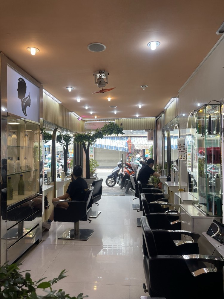 Bán nhà mặt tiền Huỳnh Văn Bánh, Phú Nhuận