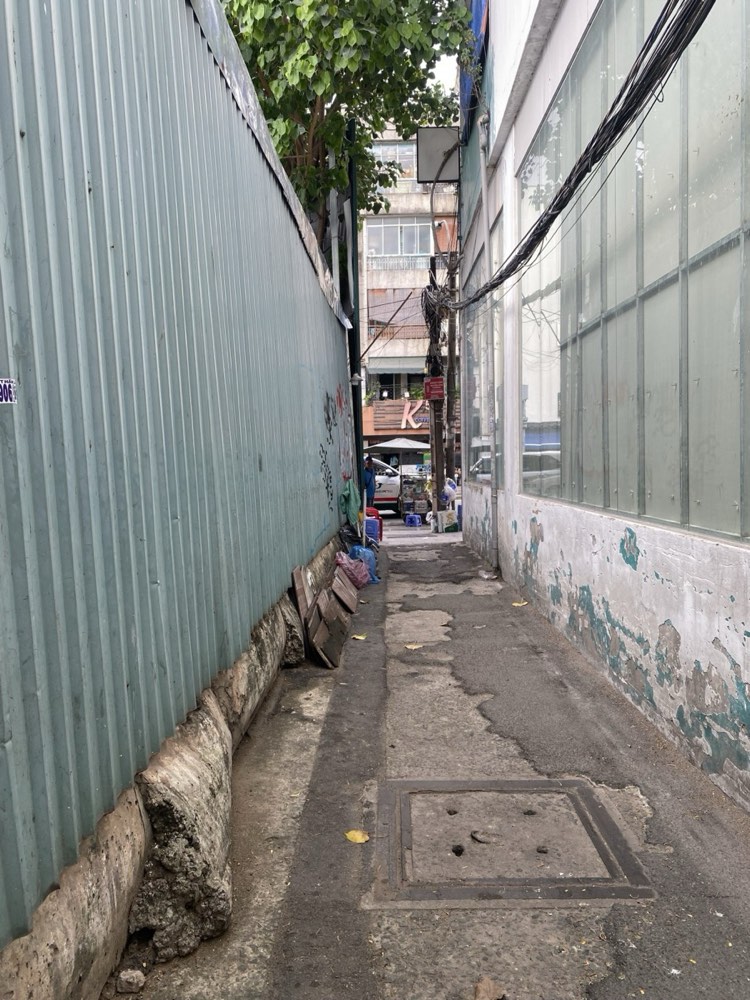 Bán nhà hẻm 116 Nguyễn Cư Trinh, Quận 1 - ảnh chính