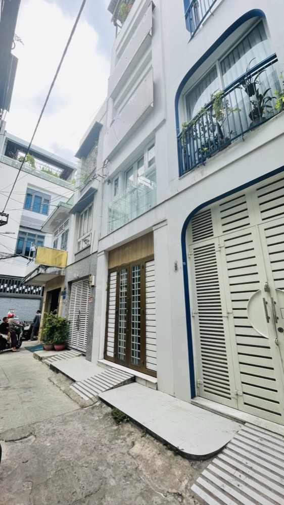 Bán nhà hẻm 392 Cao Thắng, Quận 10 - ảnh 1