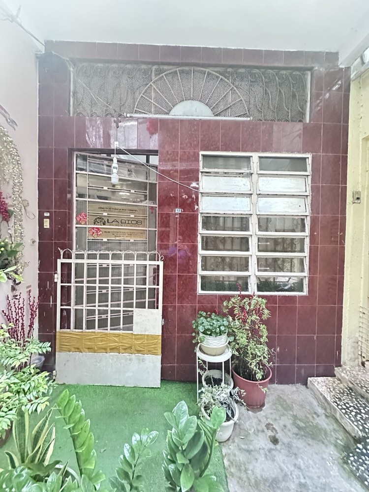 Bán nhà hẻm 124 Bùi Thị Xuân, Quận 1