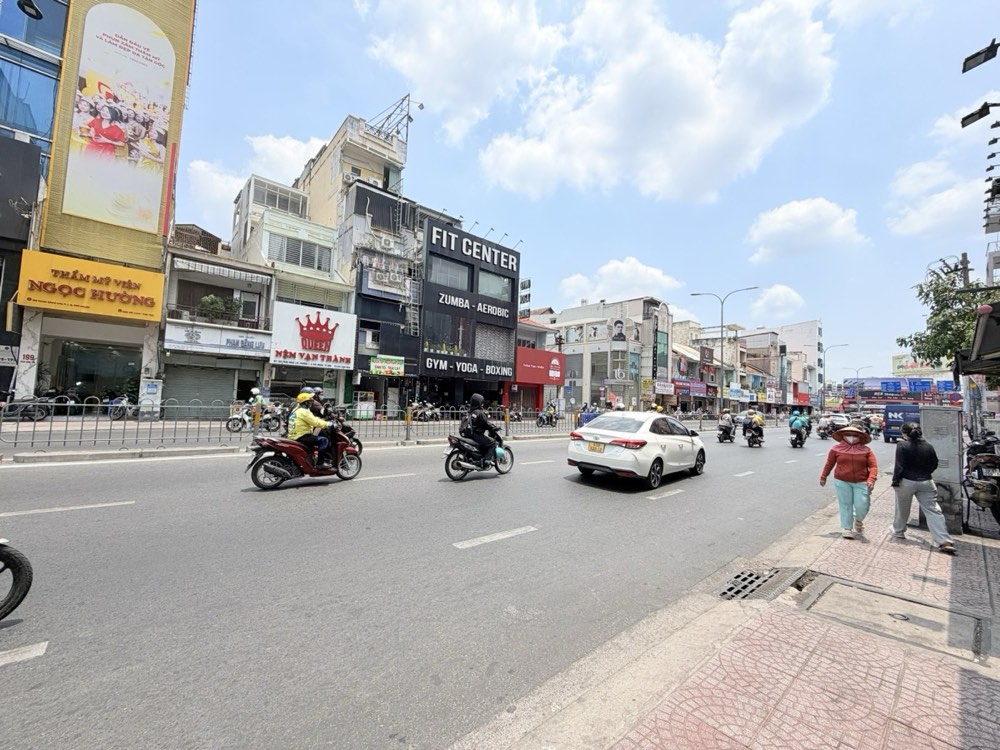 Bán nhà hẻm 208 Phan Đăng Lưu, Phú Nhuận - ảnh 1