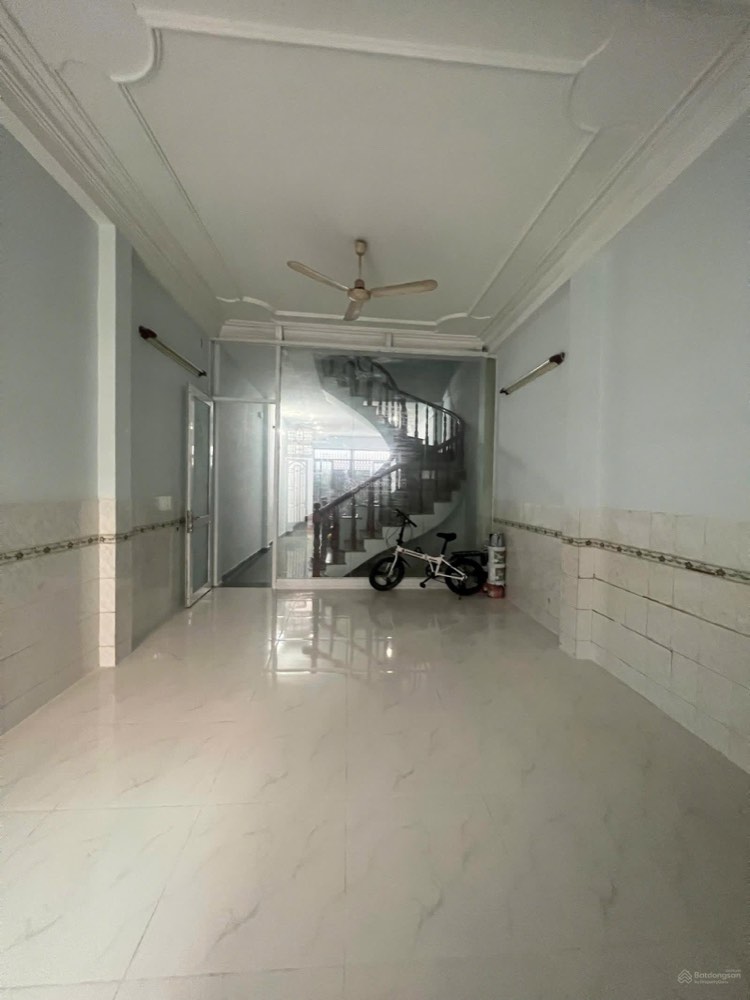 Bán nhà mặt tiền Hoa Lan, Phú Nhuận - ảnh 2