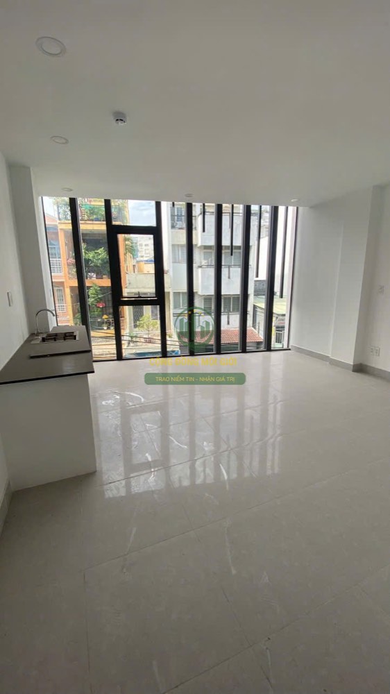 Bán nhà mặt tiền Nguyễn Trọng Tuyển, Phú Nhuận - ảnh 1