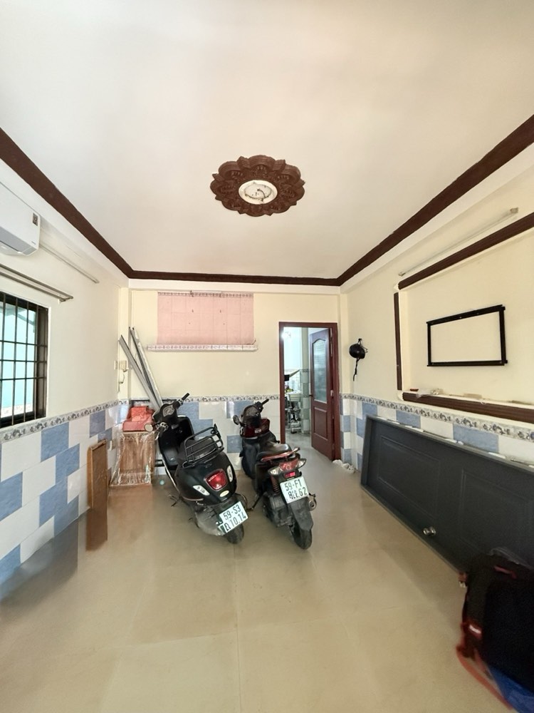 Bán nhà hẻm 274 Võ Văn Tần, Quận 3 - ảnh 1