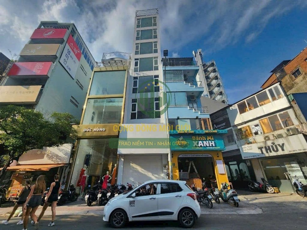 Bán nhà mặt tiền Lê Thị Riêng, Quận 1 - ảnh 1