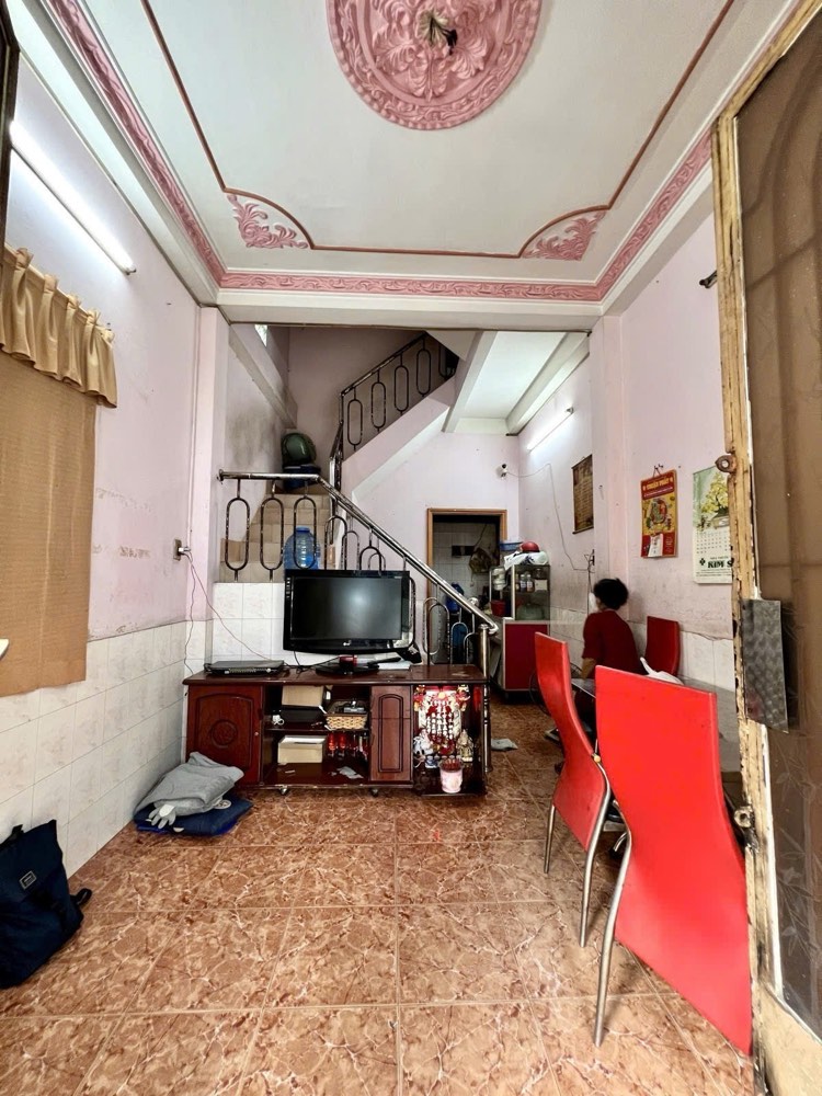Bán nhà hẻm 402 An Dương Vương, Quận 5 - ảnh 1
