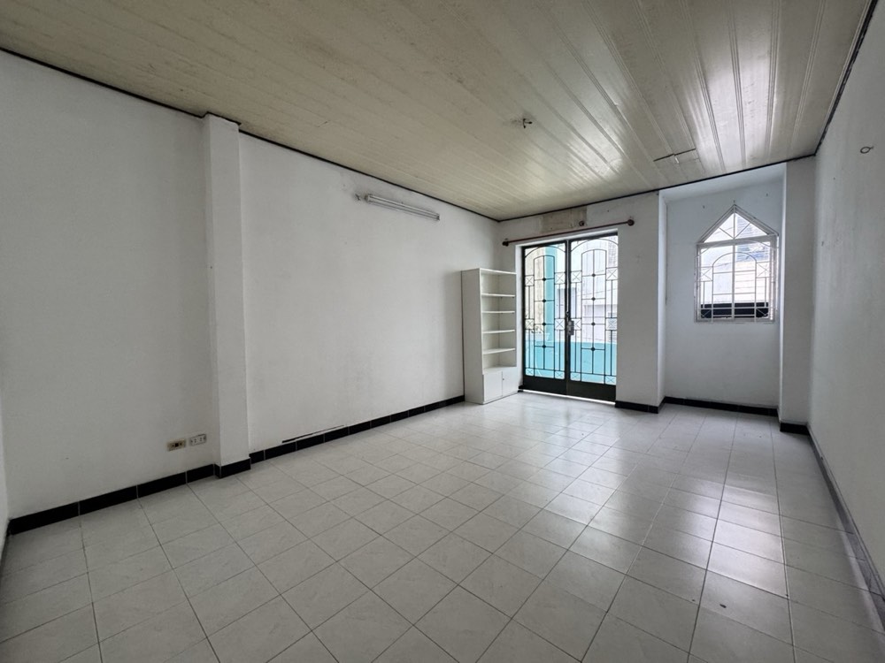 Bán nhà hẻm 15 Trần Bình Trọng, Bình Thạnh - ảnh 2