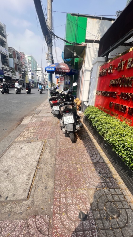 Bán nhà mặt tiền Cách Mạng Tháng Tám, Quận 3 - ảnh 5
