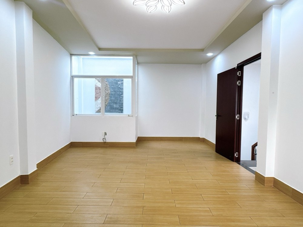 Bán tòa nhà văn phòng hẻm 1134 Cách mạng tháng tám, Tân Bình - ảnh 5